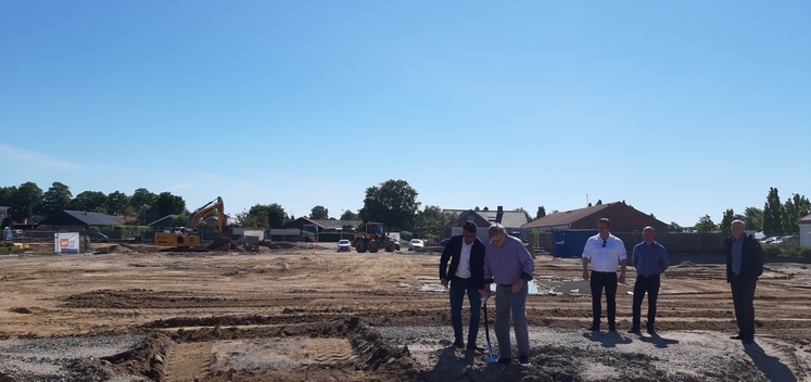 Første spadestik - Solbjerg Bytorv